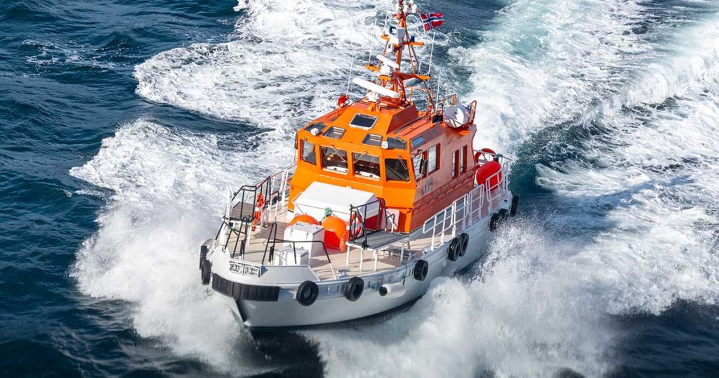 Heroism-at-Sea-US-Coast-Guards-Swift-Rescue-Near-Marco-Island-FB