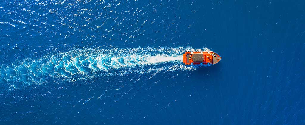 Heroism-at-Sea-US-Coast-Guards-Swift-Rescue-Near-Marco-Island-Header